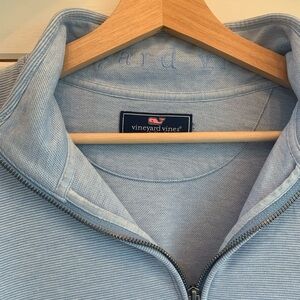 Vineyard Vines Men's Blue Chambray Preppy Zip-Up Sweater